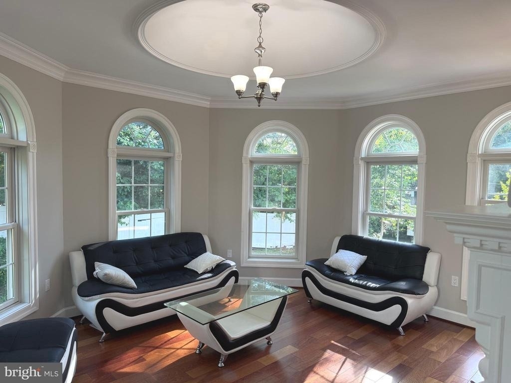 6529 Fairlawn Drive - Photo 9