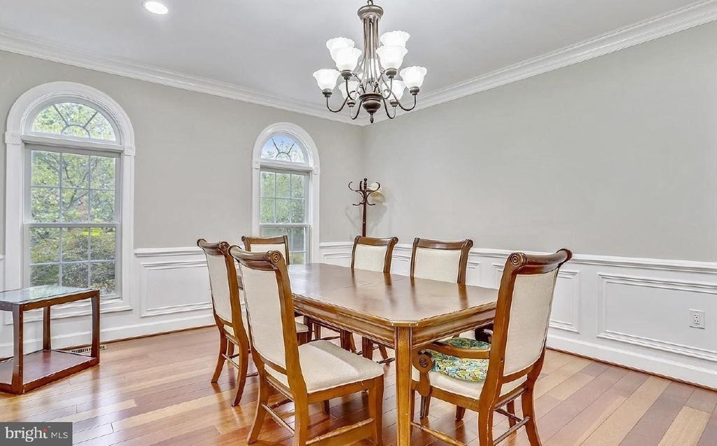 6529 Fairlawn Drive - Photo 3