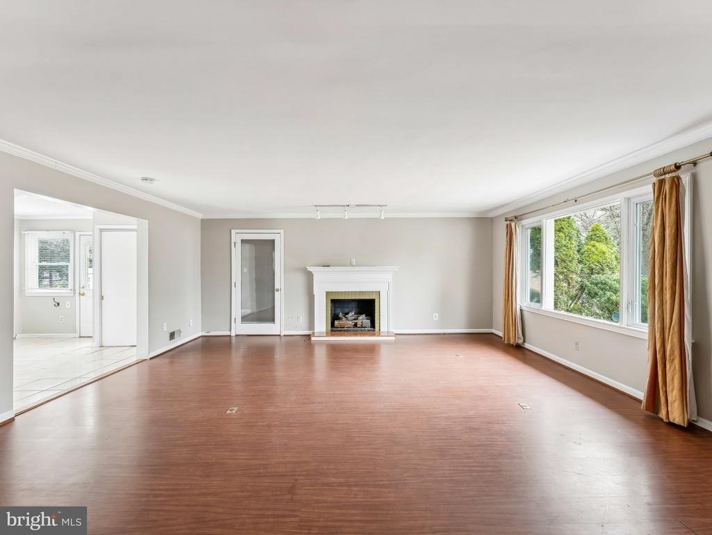 3503 Maple Court - Photo 4