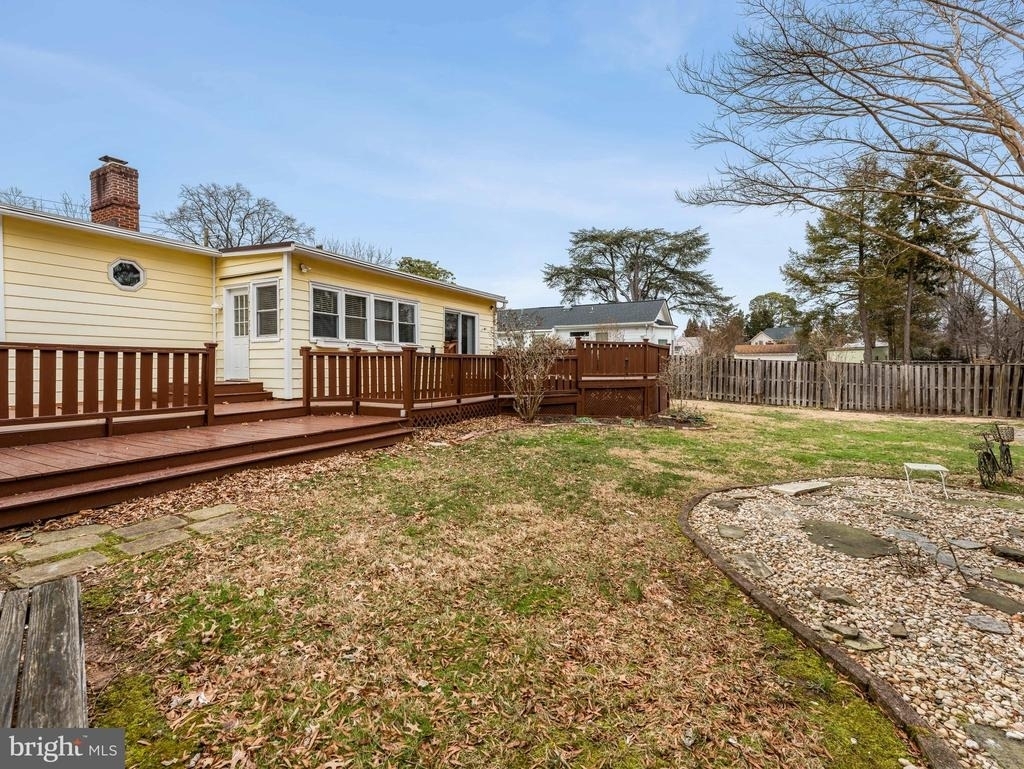 3503 Maple Court - Photo 36