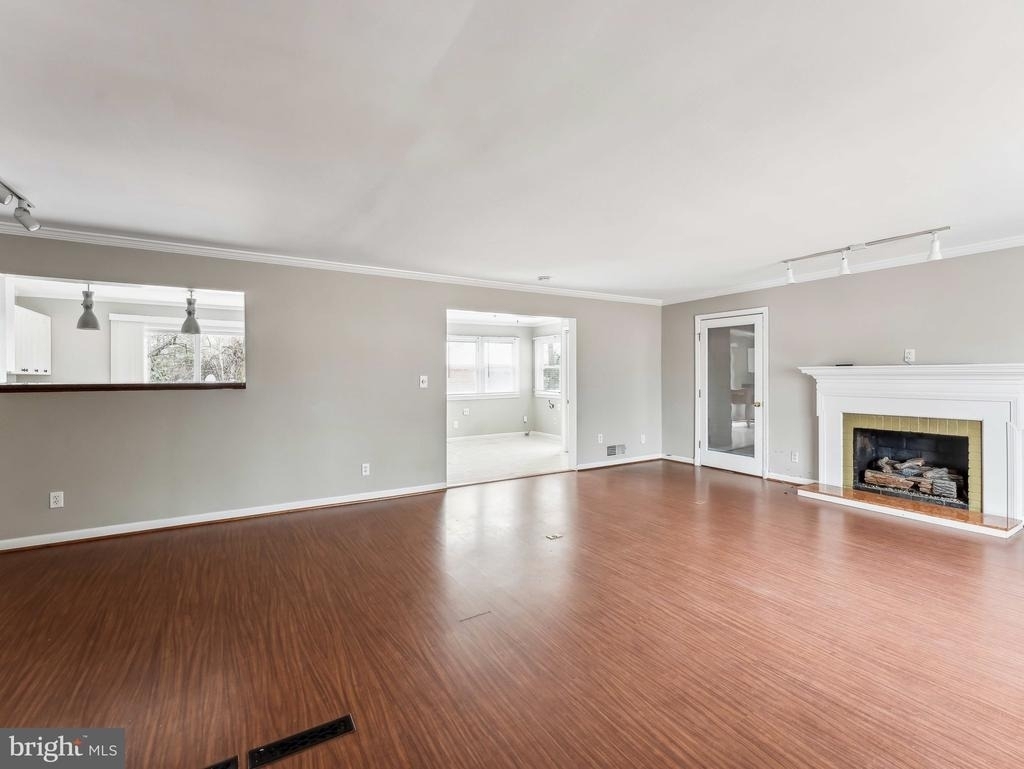 3503 Maple Court - Photo 5