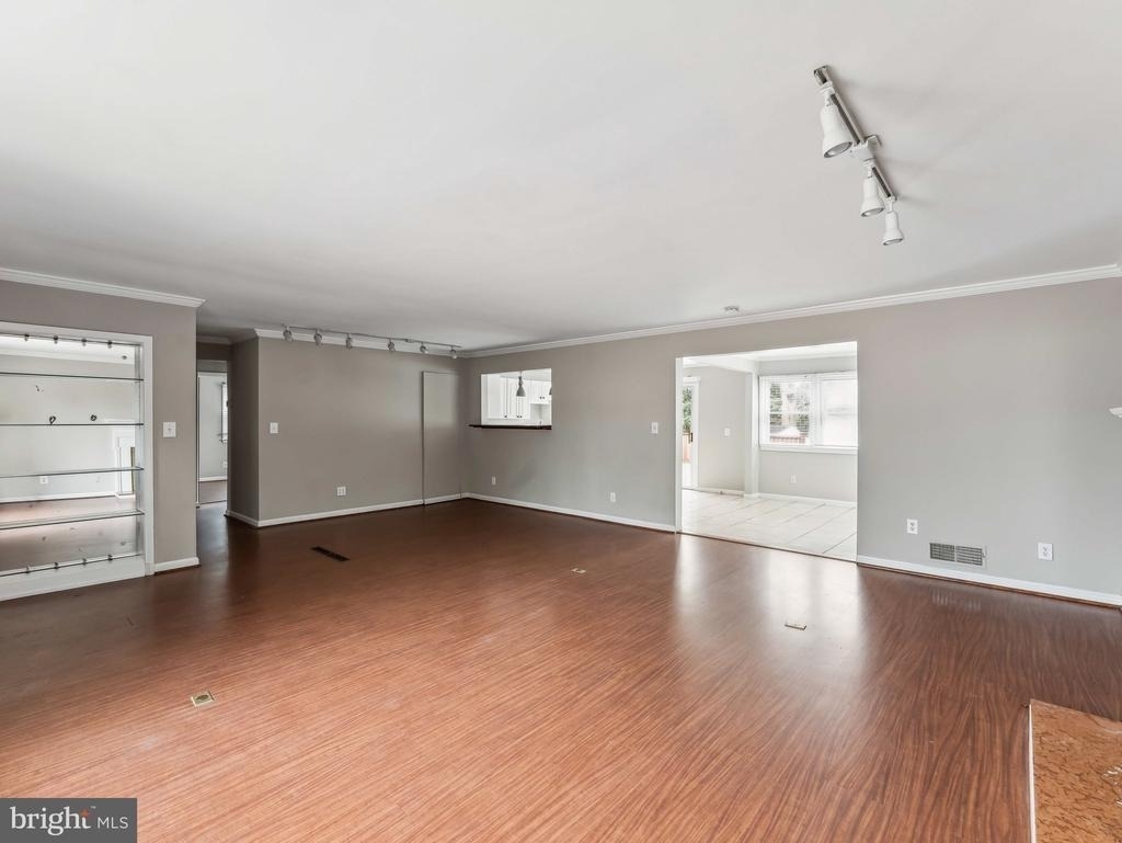 3503 Maple Court - Photo 6