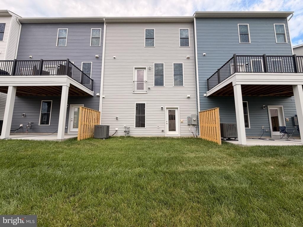 135 Heyford Dr - Photo 5