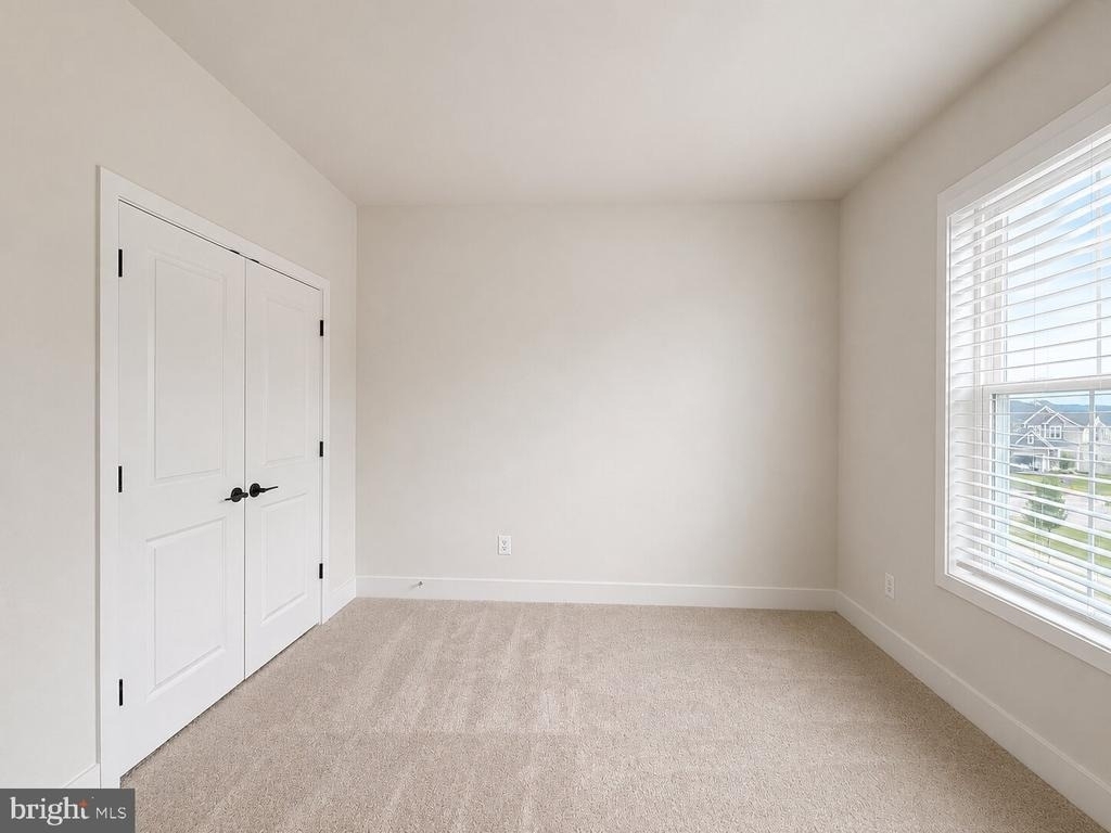 135 Heyford Dr - Photo 47