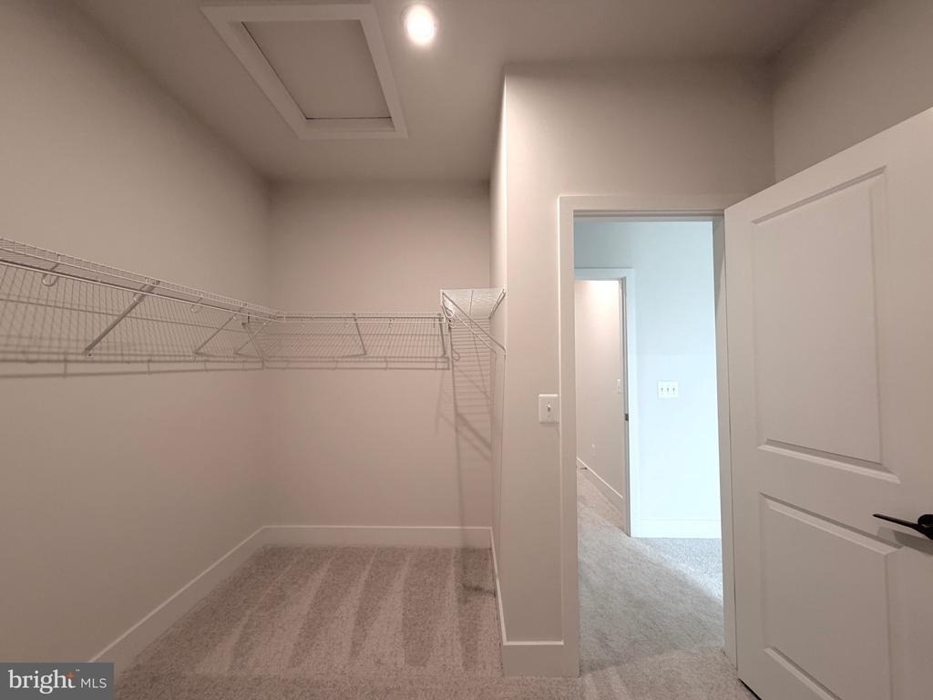 135 Heyford Dr - Photo 14