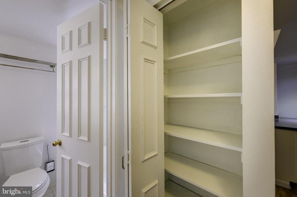 1403 E Abingdon Drive - Photo 21