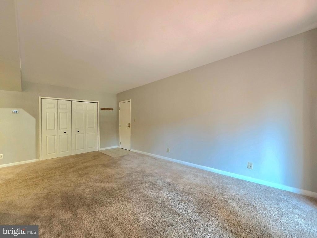 2704 Dartmouth Road - Photo 2