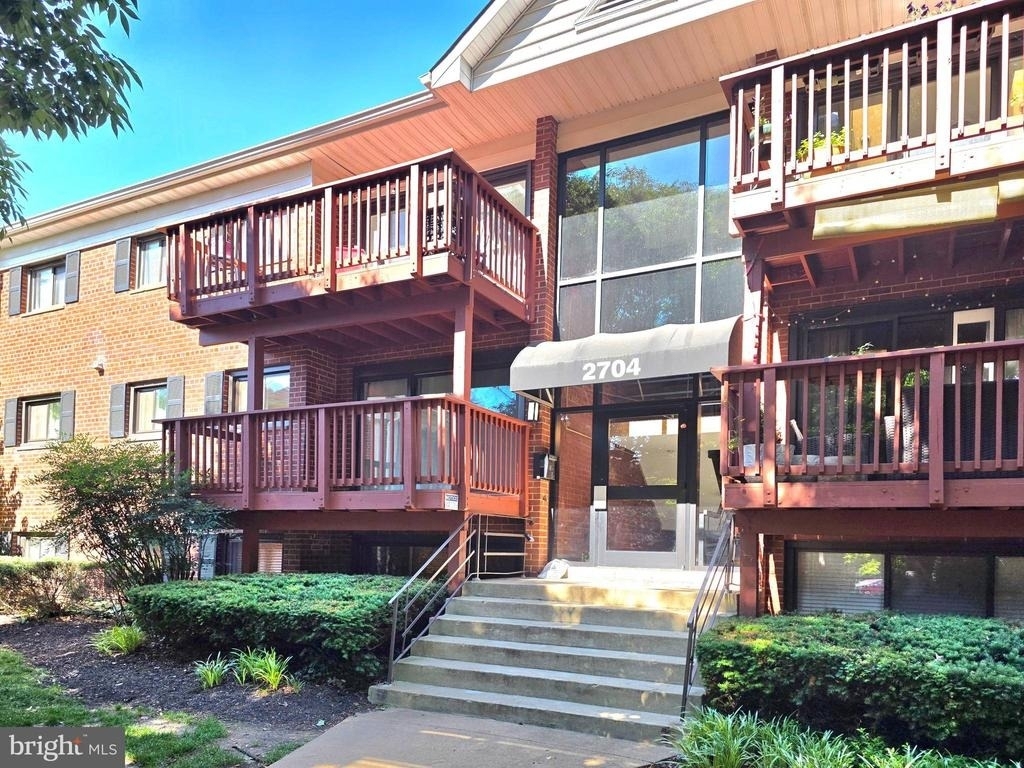2704 Dartmouth Road - Photo 0