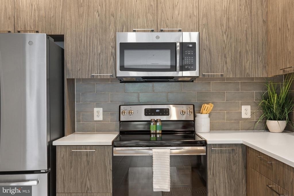 989 S Buchanan Street - Photo 10