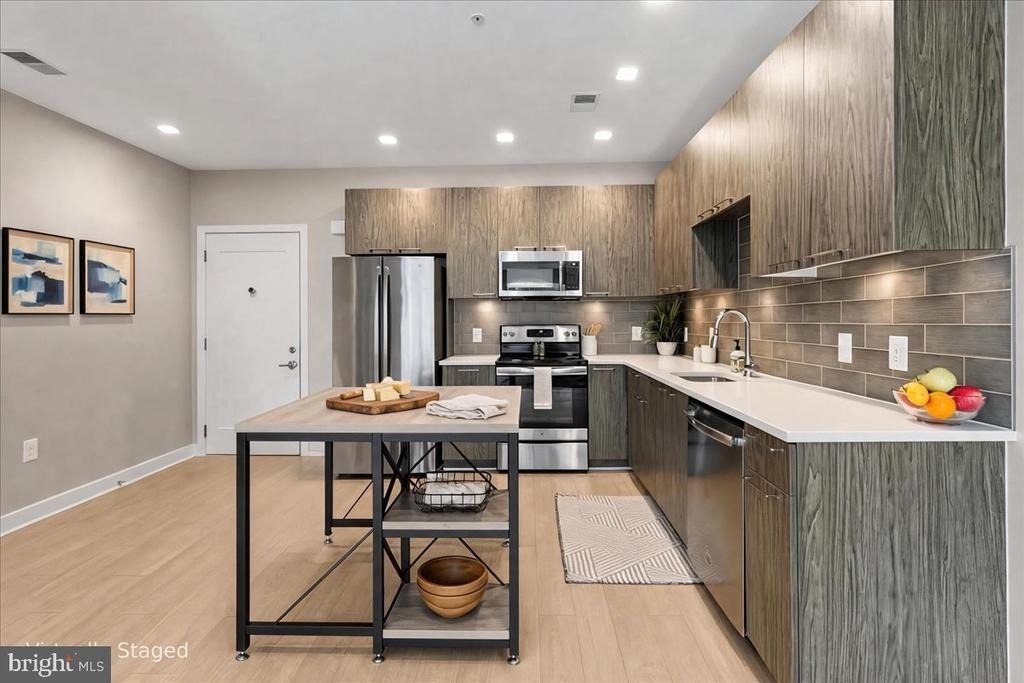 989 S Buchanan Street - Photo 8