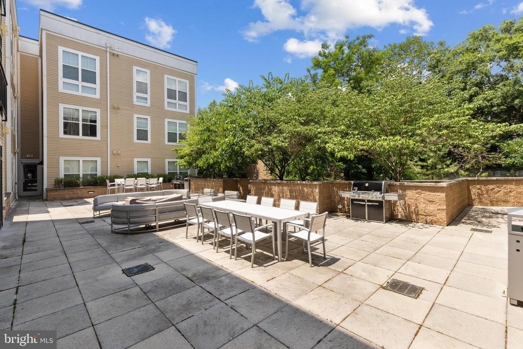 989 S Buchanan Street - Photo 21