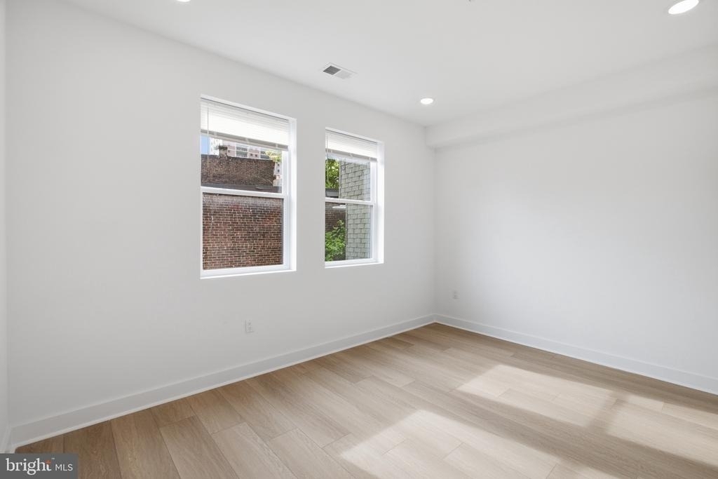 2503 N 12th Street - Photo 14