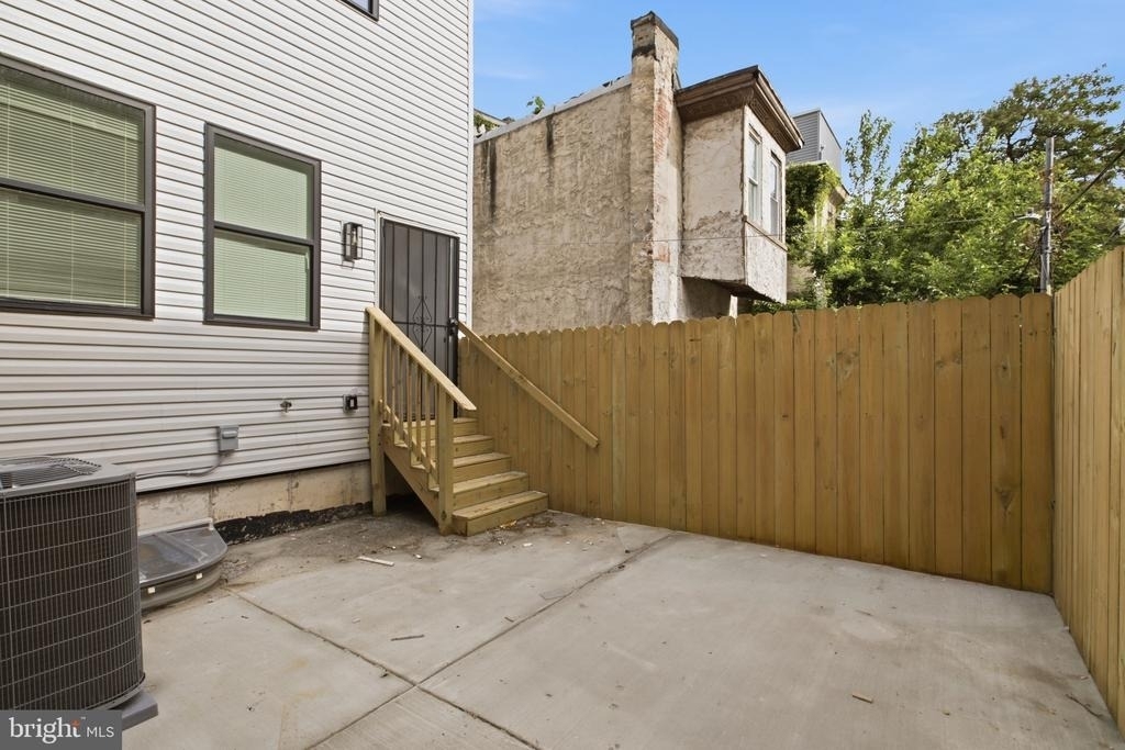 2503 N 12th Street - Photo 9