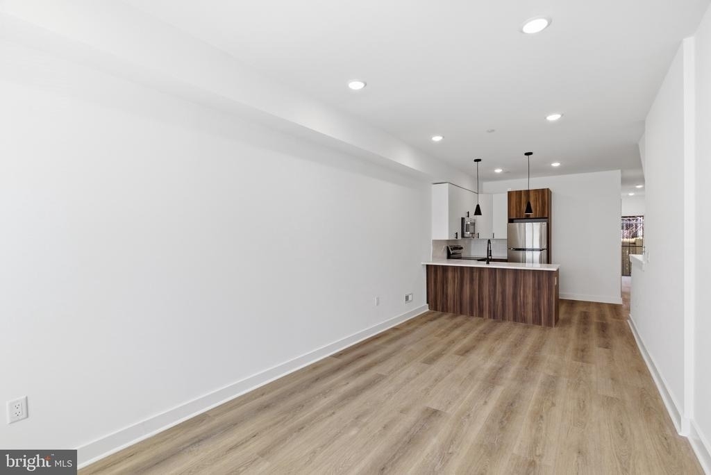 2532 N 11th Street - Photo 1
