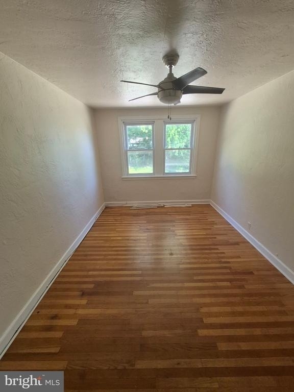 395 1/2 E Cliveden Street - Photo 0