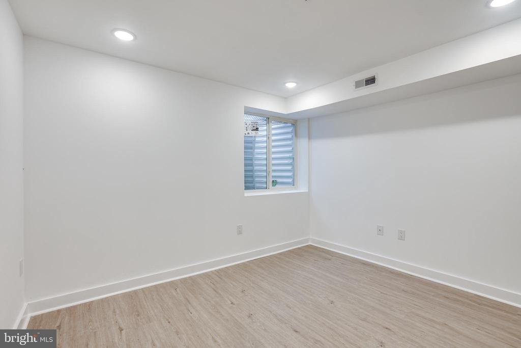 922 W Arizona Street - Photo 12