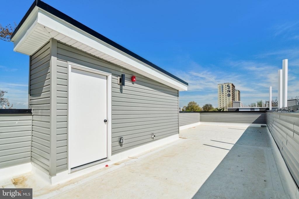 1028 W Dauphin Street - Photo 12