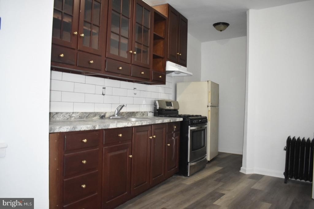 10 S 62nd Street - Photo 5