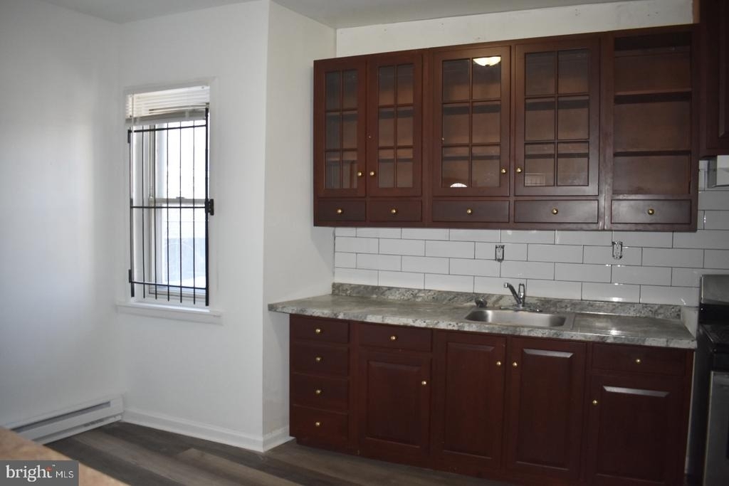 10 S 62nd Street - Photo 7