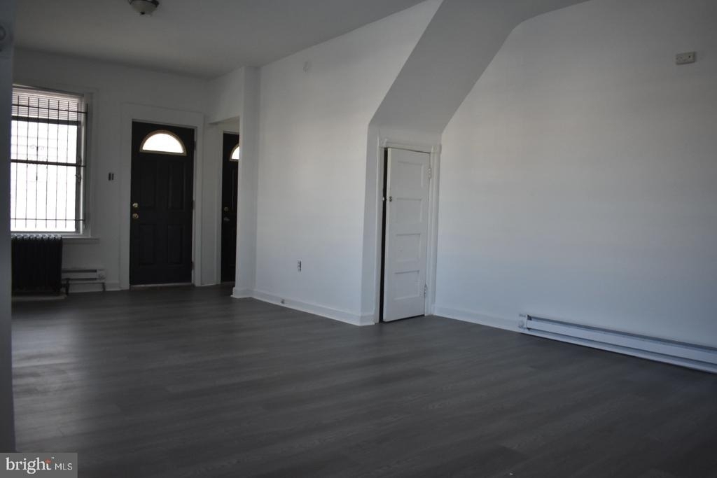 10 S 62nd Street - Photo 4