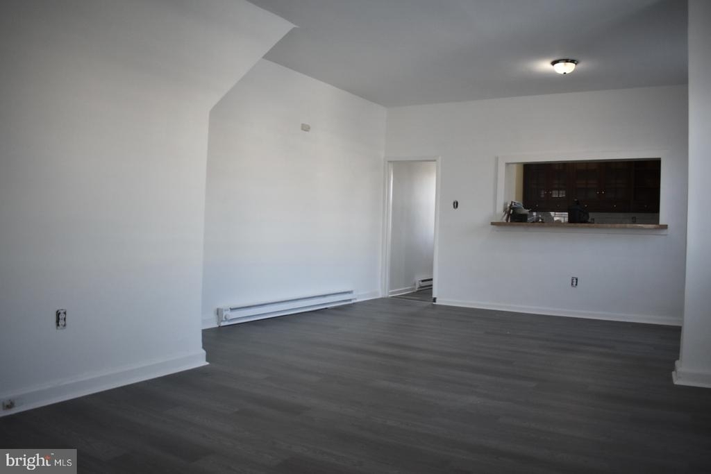 10 S 62nd Street - Photo 2