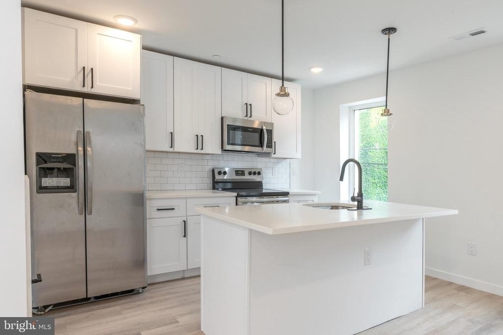 2120 W Master Street - Photo 6