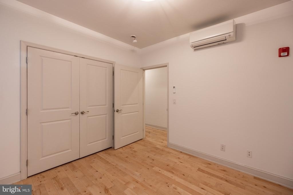 1310 Spruce Street - Photo 8