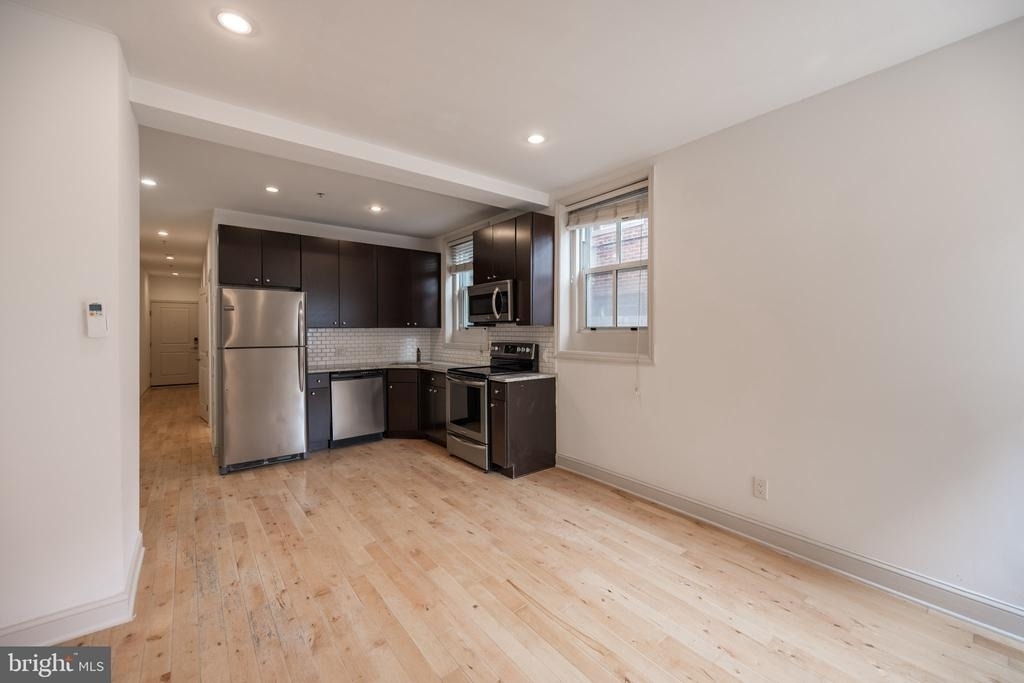 1310 Spruce Street - Photo 3