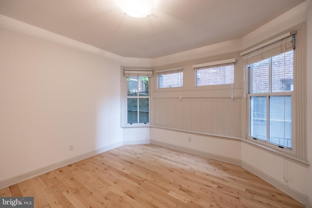 1310 Spruce Street - Photo 7