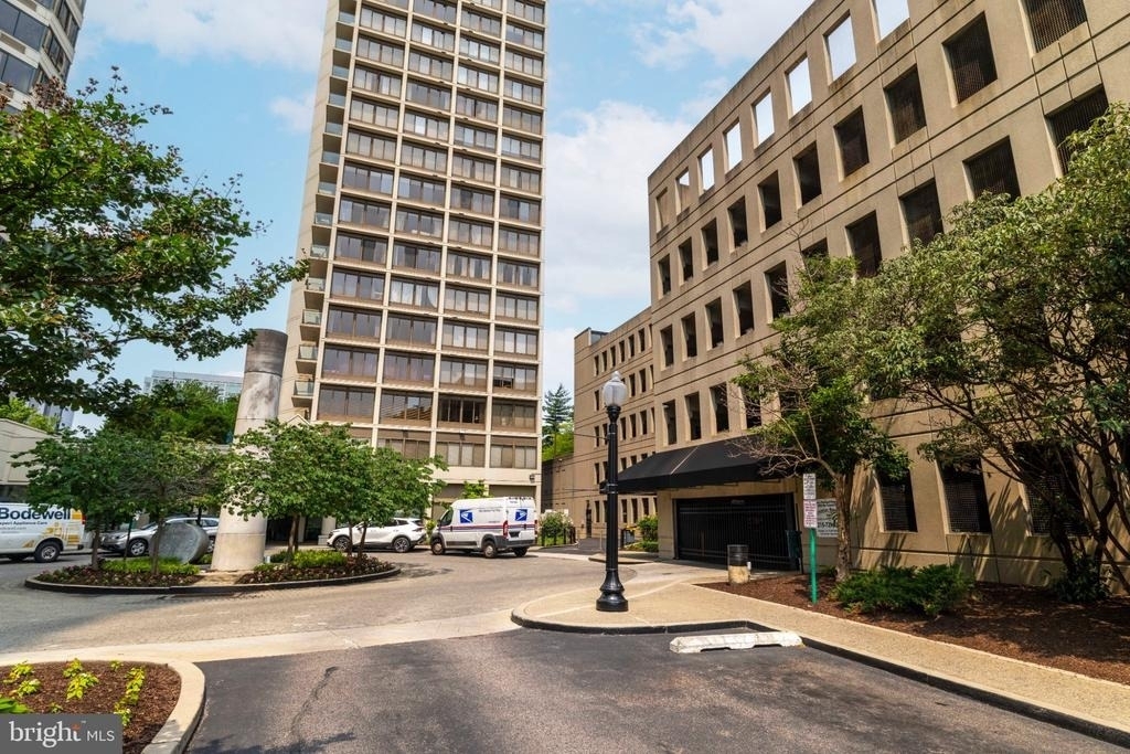 2001 Hamilton Street - Photo 41