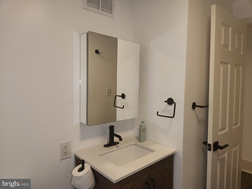 3856 Terrace Street - Photo 37