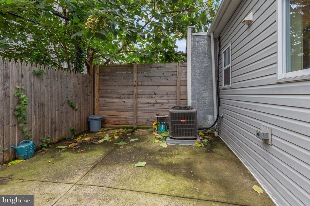 1525 S 19th Street - Photo 12