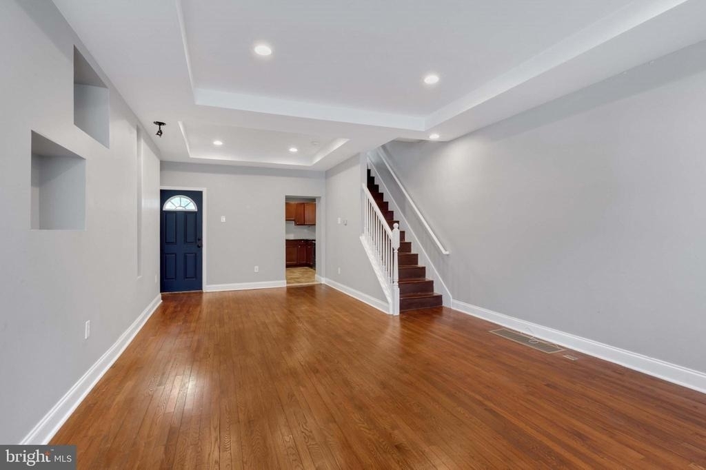 1525 S 19th Street - Photo 2
