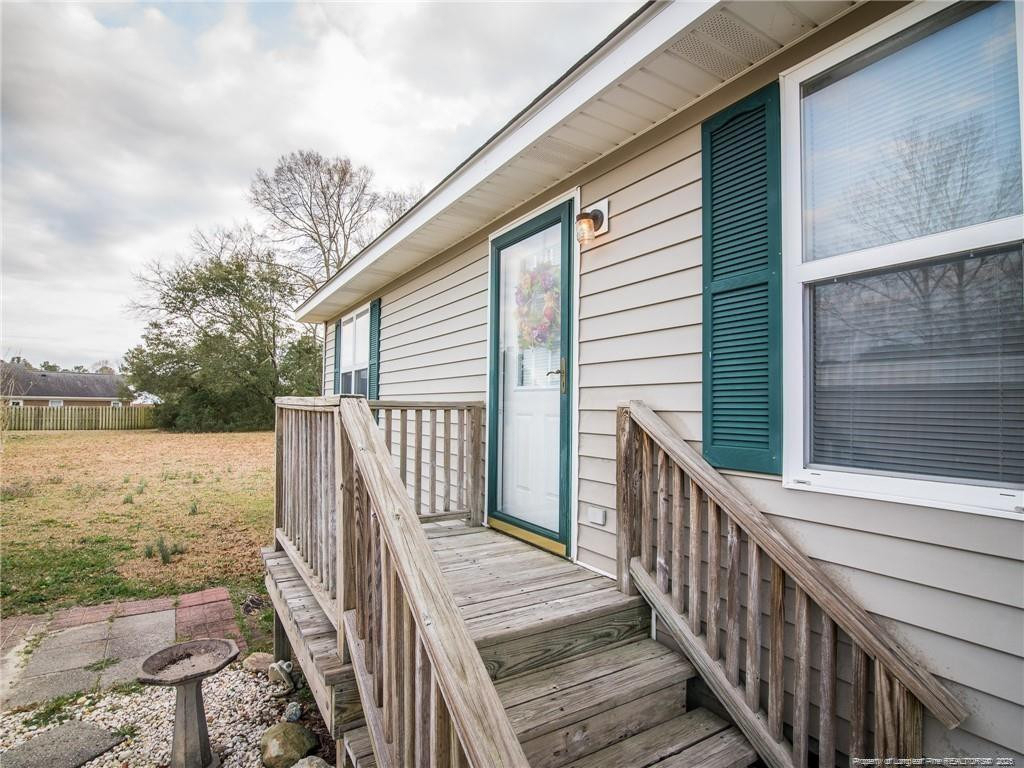 406 Britt Street - Photo 2