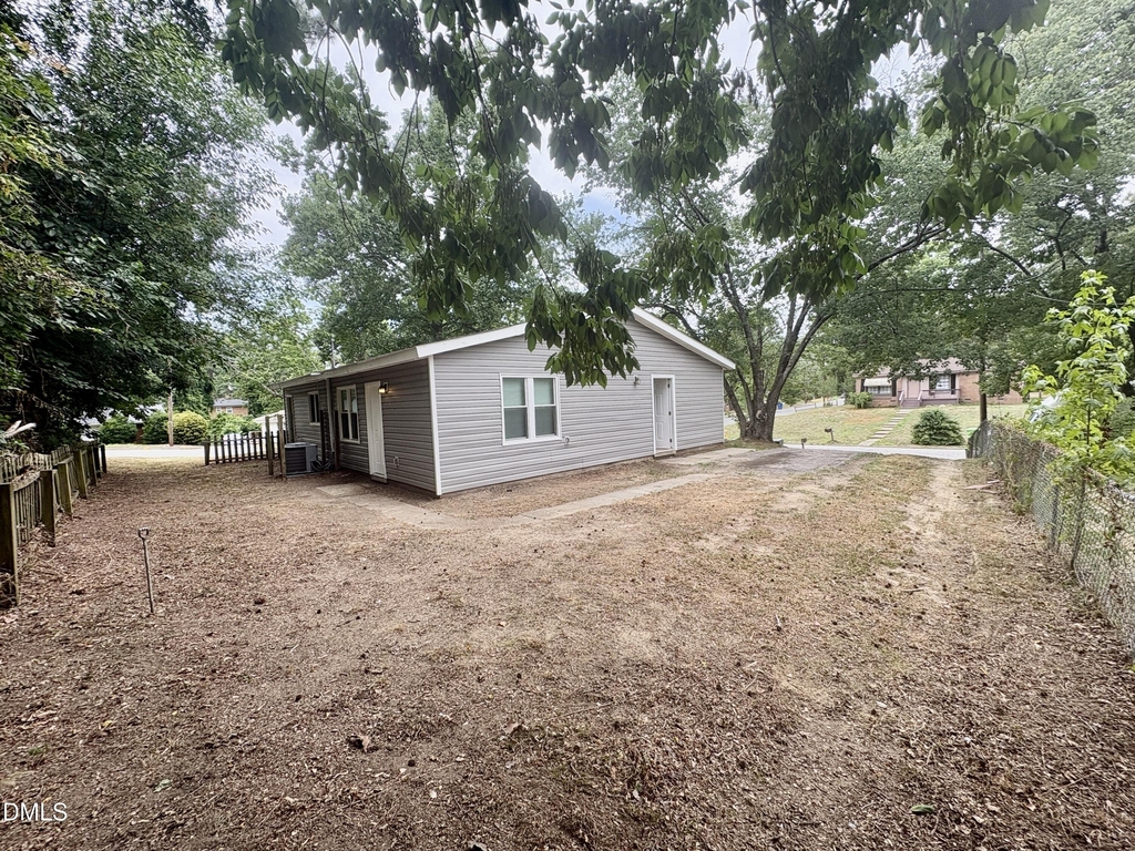 1100 Savannah Drive - Photo 23
