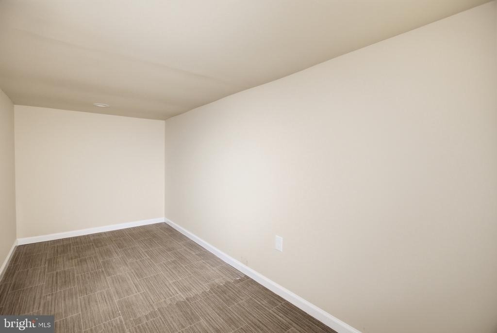 632 W Cumberland Street - Photo 12