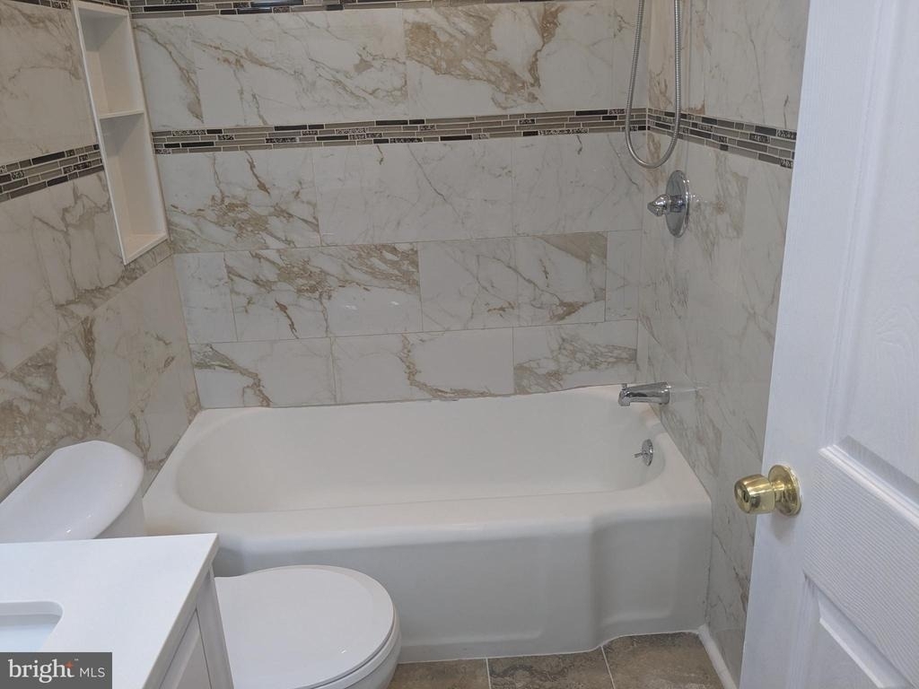 963 E Godfrey Avenue - Photo 9