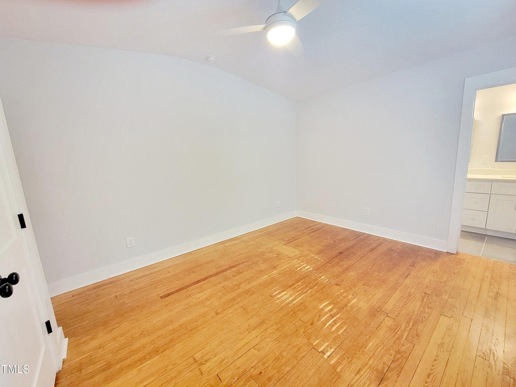 805 Coleman Street - Photo 15
