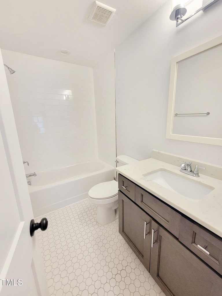 805 Coleman Street - Photo 9