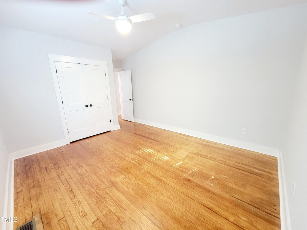 805 Coleman Street - Photo 14