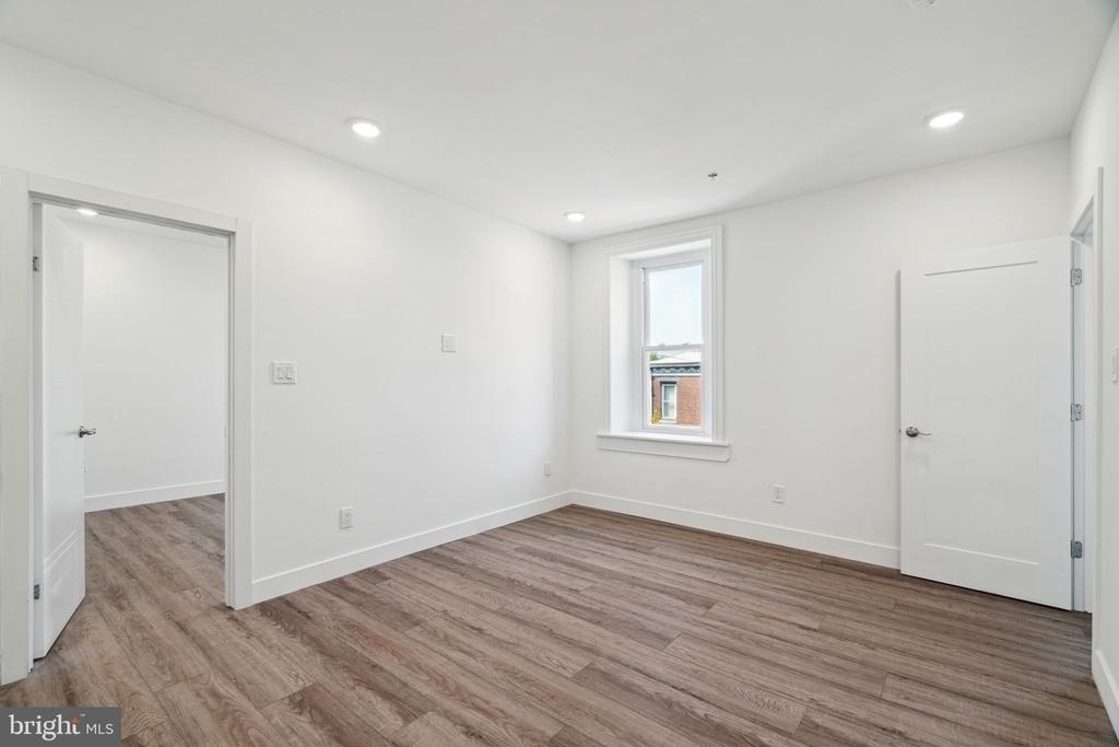 5164 Ridge Avenue - Photo 2