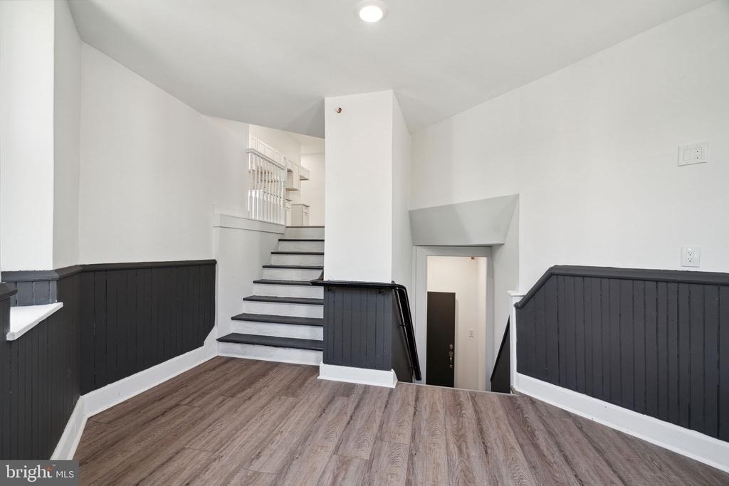 5164 Ridge Avenue - Photo 18