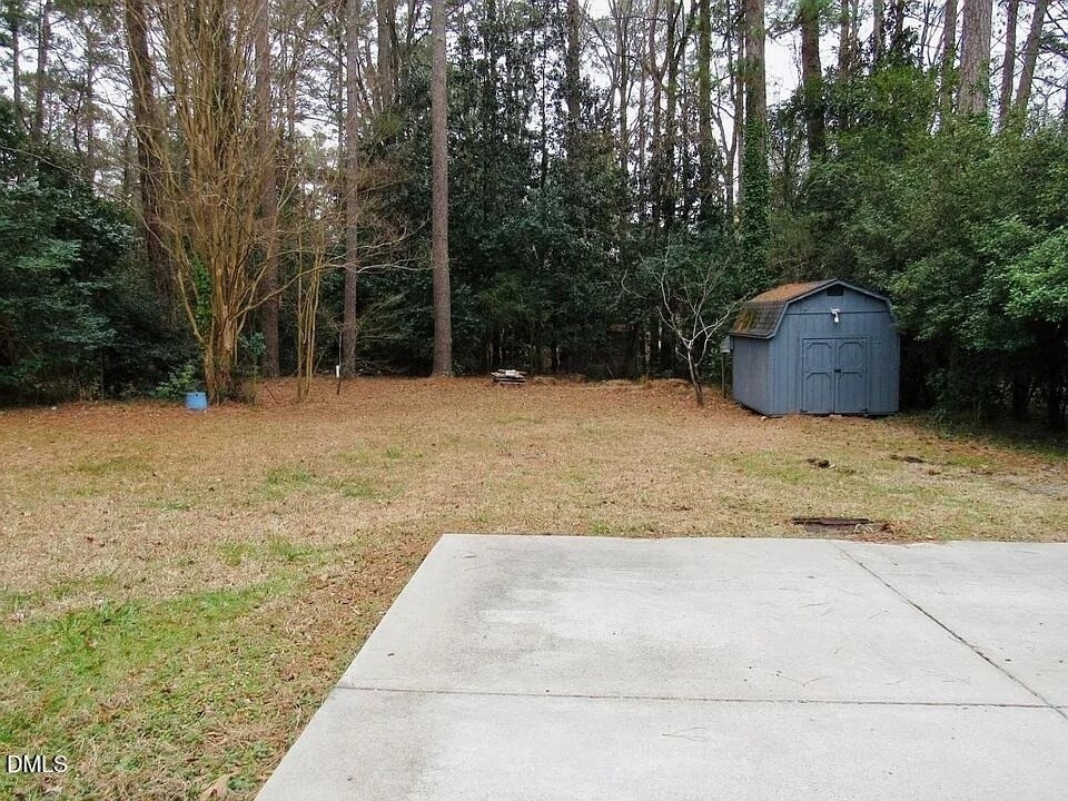 209 Carbonton Road - Photo 15