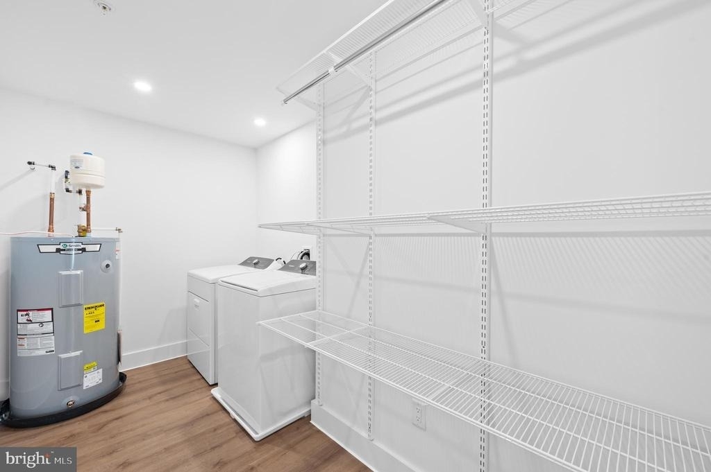 650 Montgomery Avenue - Photo 17