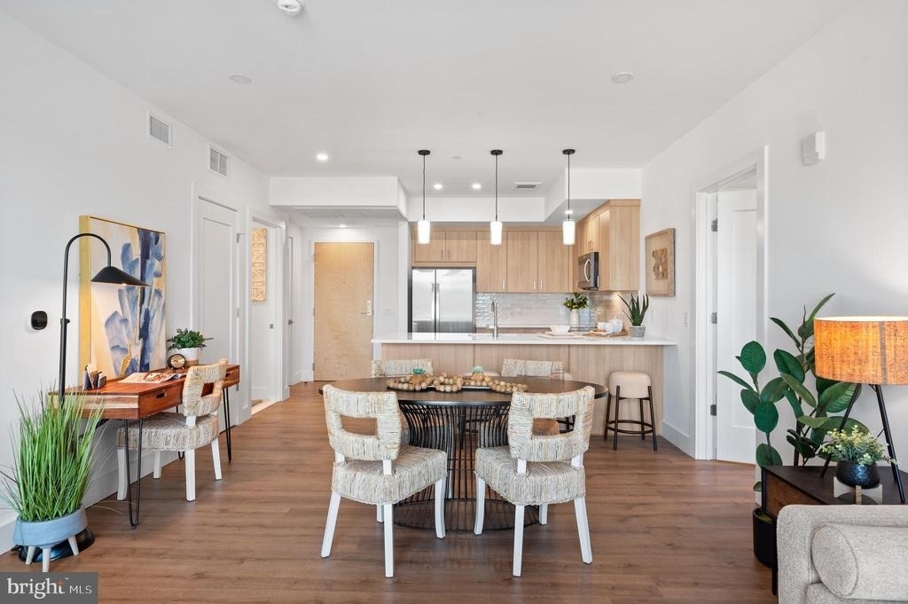 650 Montgomery Avenue - Photo 16