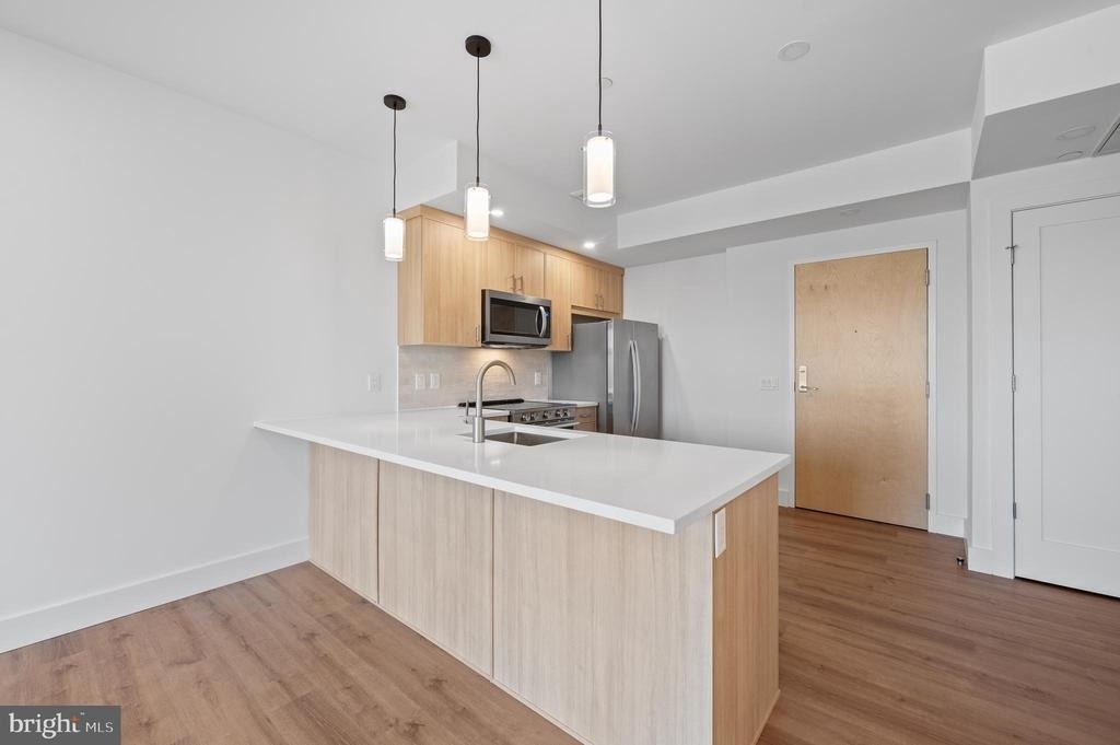 650 Montgomery Avenue - Photo 10