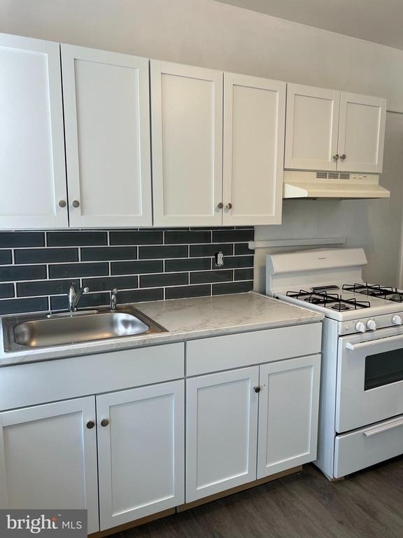 369b E County Line Road - Photo 1