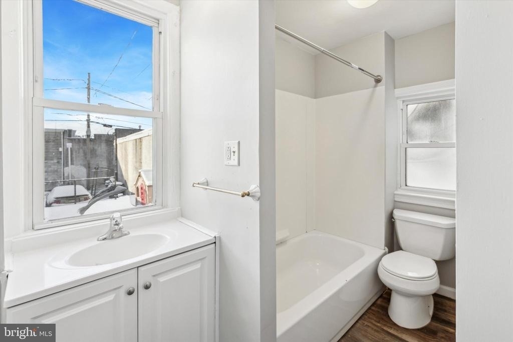326 E Airy Street - Photo 9