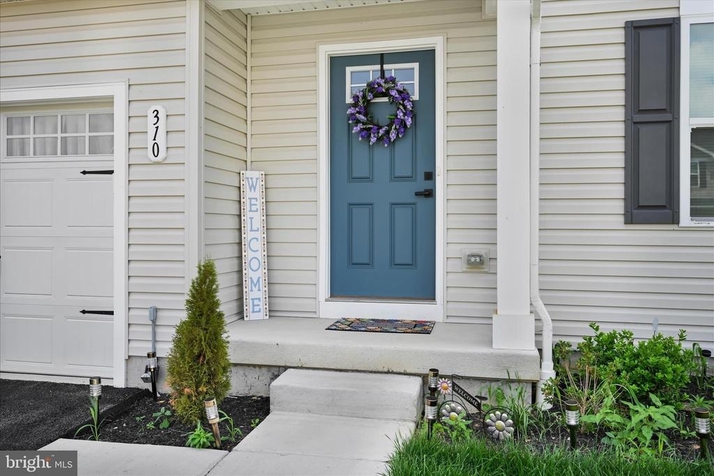 310 Creekside Drive - Photo 4