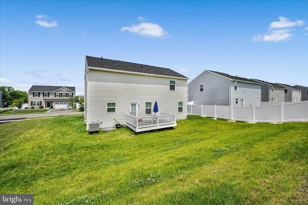 310 Creekside Drive - Photo 33